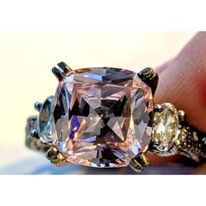 925 Sterling Silver Pink Multi Faceted Cushion Cut & CZ Ring Size 5.75